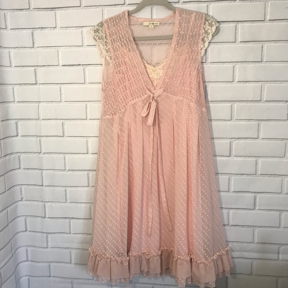 flowy blush pink dress